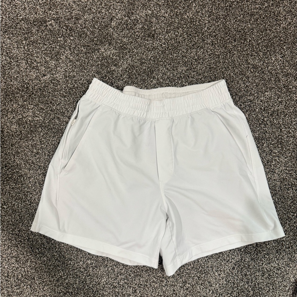 Lululemon White Pacebreaker Linerless 5" Shorts - Small